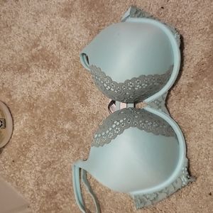 Victoria Secret 34D Body by Victoria Perfect Shape Bra